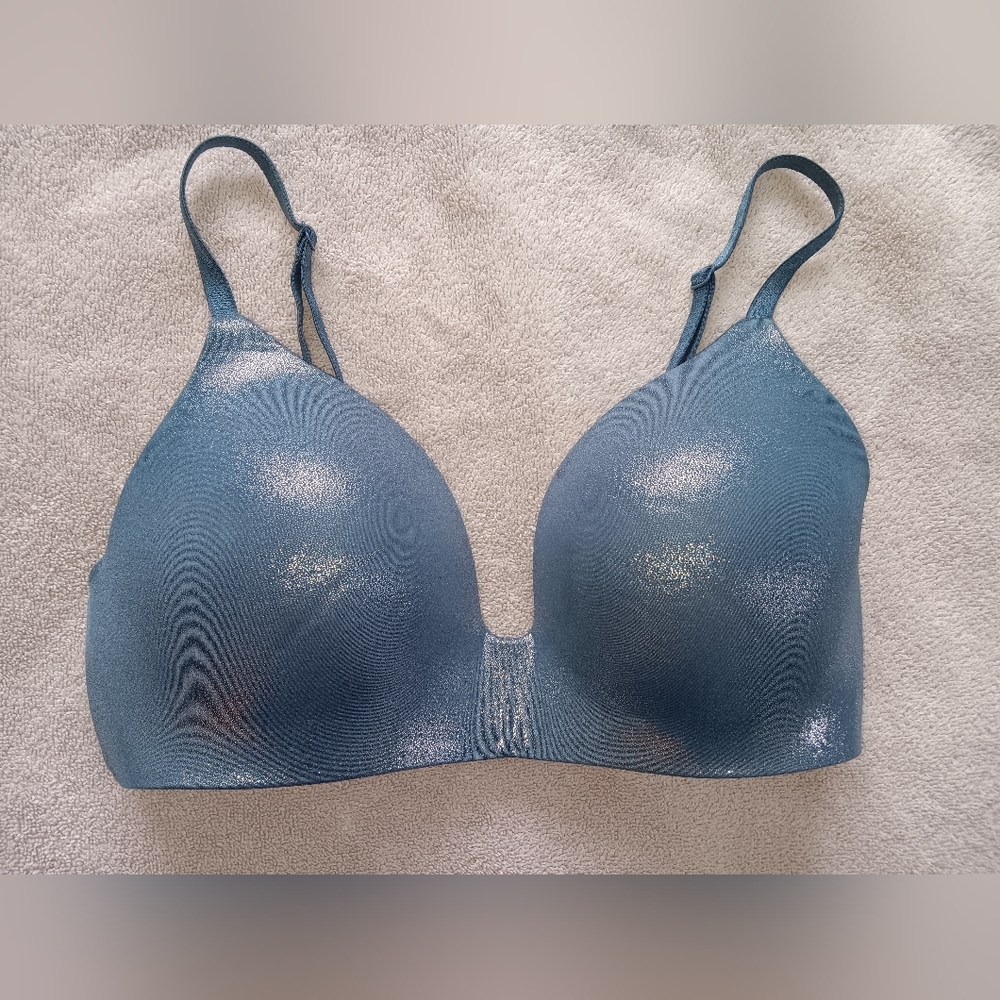 Victoria's Secret Blue Shimmer Metallic Bra. 32D. - Picture 1 of 12
